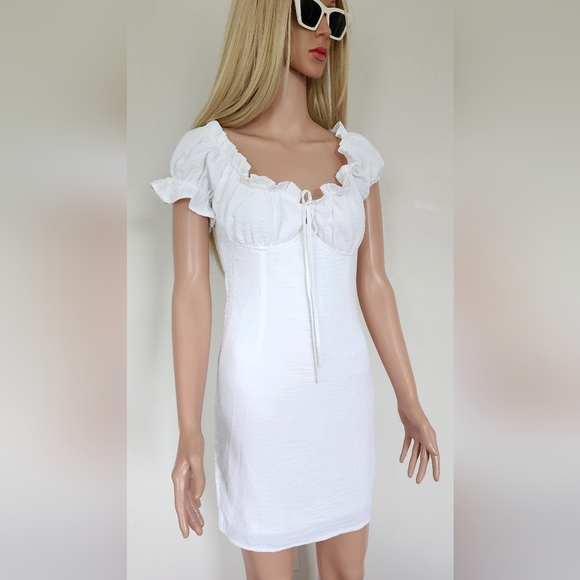 SINCERELY JULES WHITE SMOCKED RUFFLES CAP SLEEVES SEXY MINI DRESS MEDIUM - Picture 1 of 7